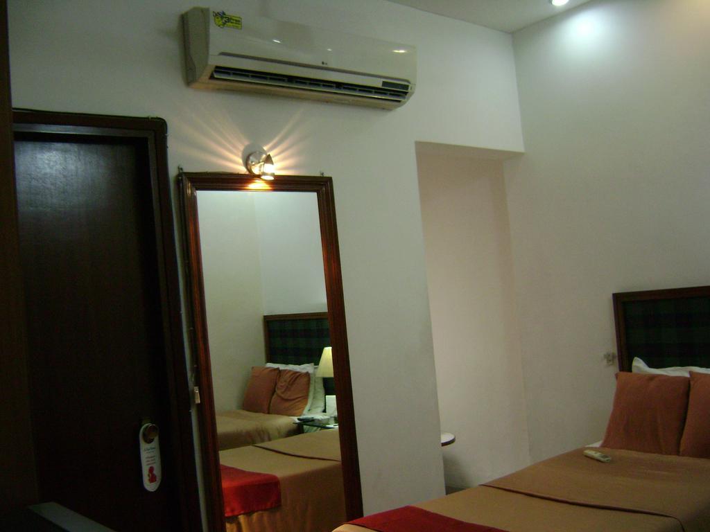 ניו דלהי The Royal Residency Hotel מראה חיצוני תמונה